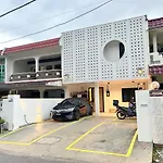 Room Sentosa 5Min To Midvalley By Mwm